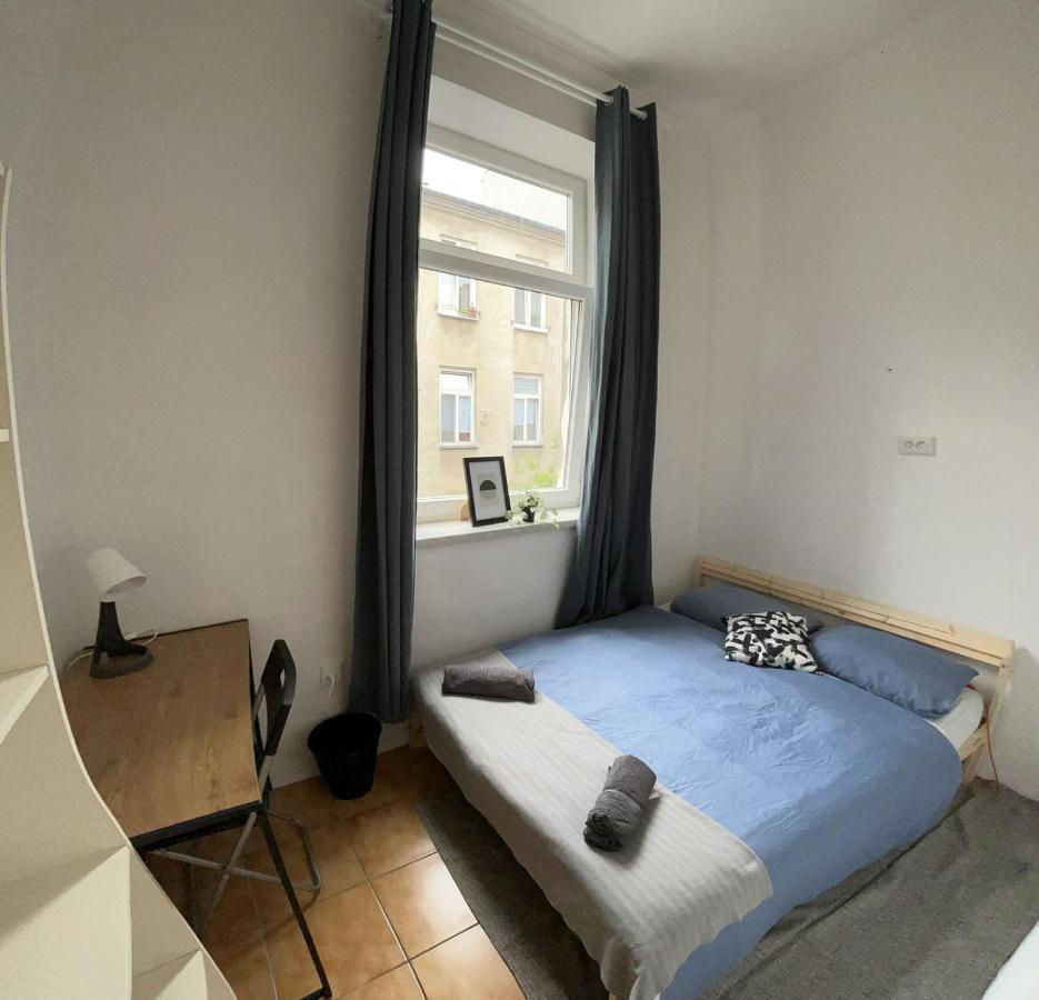 Nice Bedroom Near The Bus And Train Station Krasków Εξωτερικό φωτογραφία