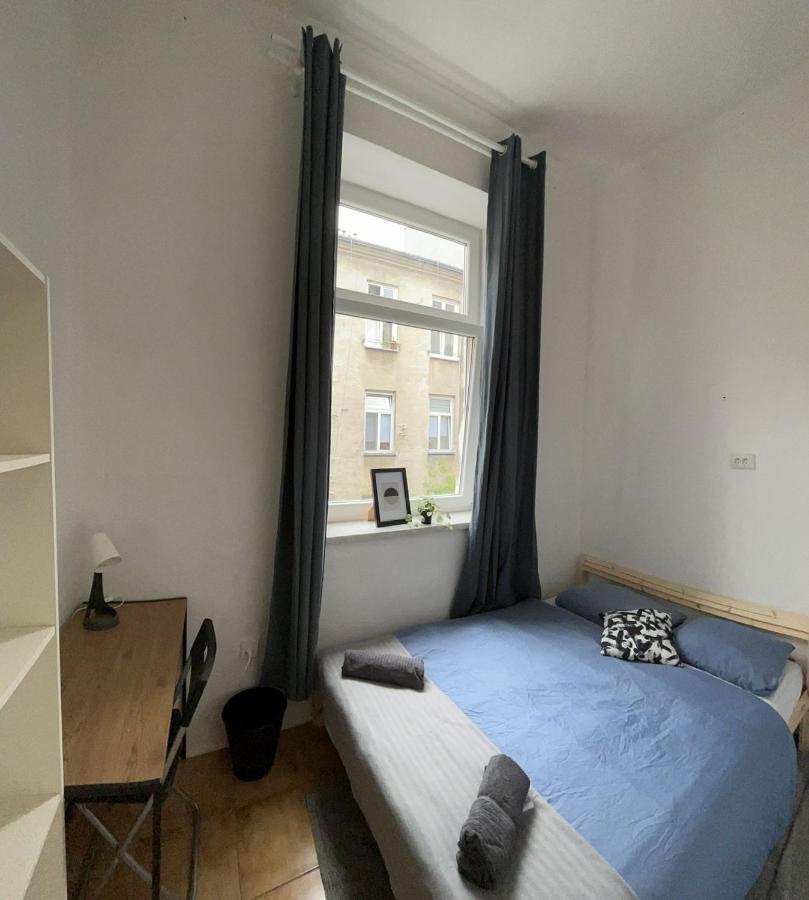 Nice Bedroom Near The Bus And Train Station Krasków Εξωτερικό φωτογραφία